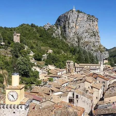 別荘 La Tour De Guet Maison Atypique
