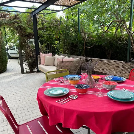 La Tour De Guet Maison Atypique 別荘