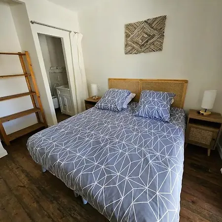 La Tour De Guet Maison Atypique * Кастеллан