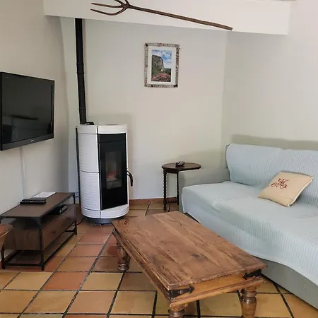 La Tour De Guet Maison Atypique Holiday home *